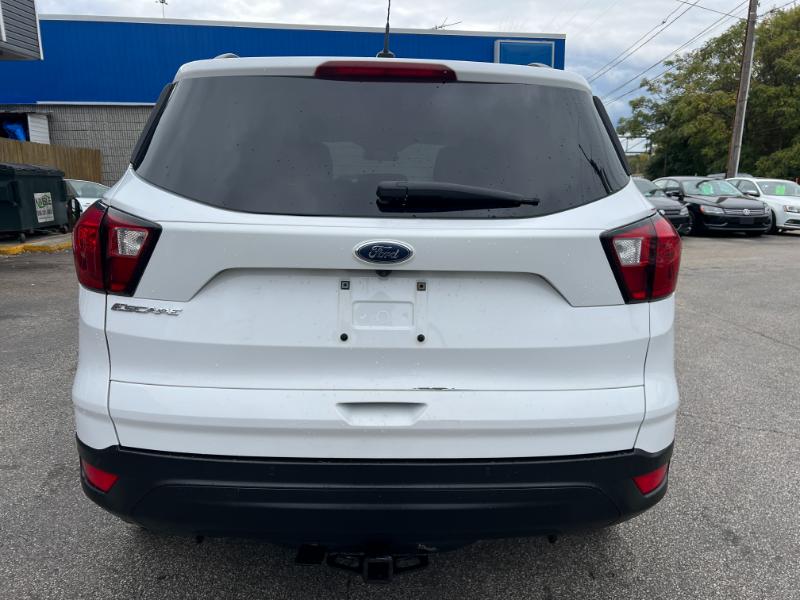 Ford Escape S FWD 2019 Ford Escape S FWD 2019