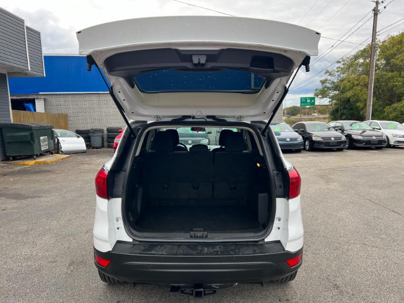 Ford Escape S FWD 2019 Ford Escape S FWD 2019