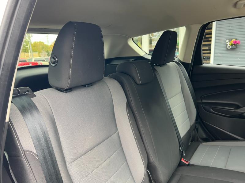 Ford Escape S FWD 2019 Ford Escape S FWD 2019