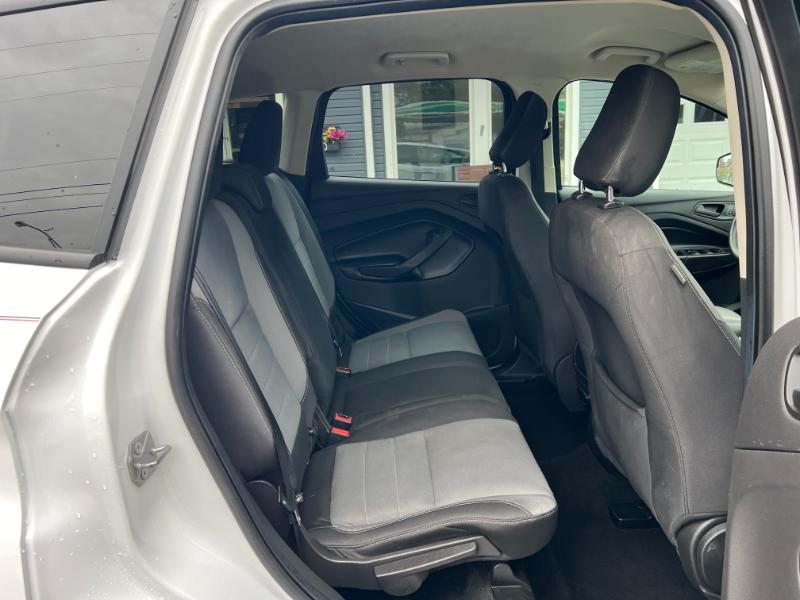Ford Escape S FWD 2019 Ford Escape S FWD 2019