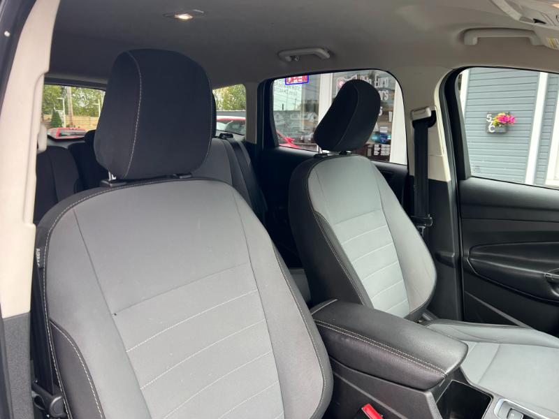 Ford Escape S FWD 2019 Ford Escape S FWD 2019