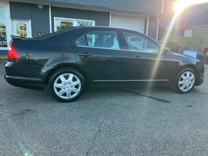 Ford Fusion I4 SE 2011 Ford Fusion I4 SE 2011