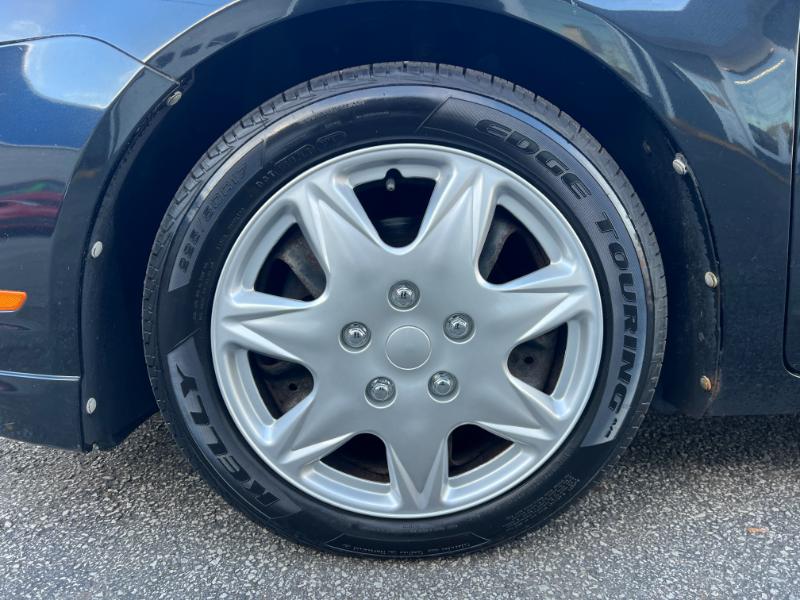 Ford Fusion I4 SE 2011 Ford Fusion I4 SE 2011