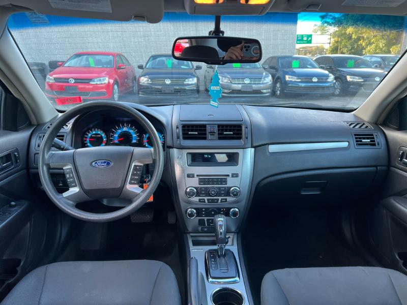 Ford Fusion I4 SE 2011 Ford Fusion I4 SE 2011