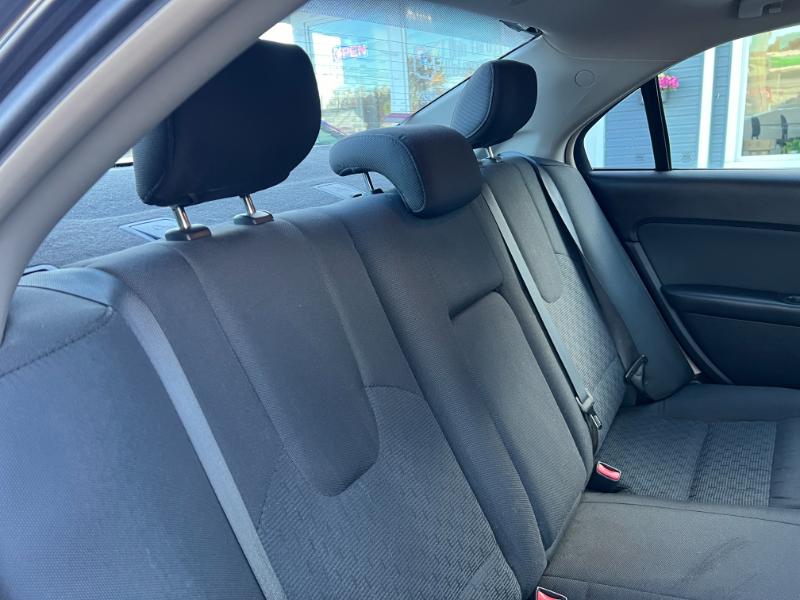 Ford Fusion I4 SE 2011 Ford Fusion I4 SE 2011