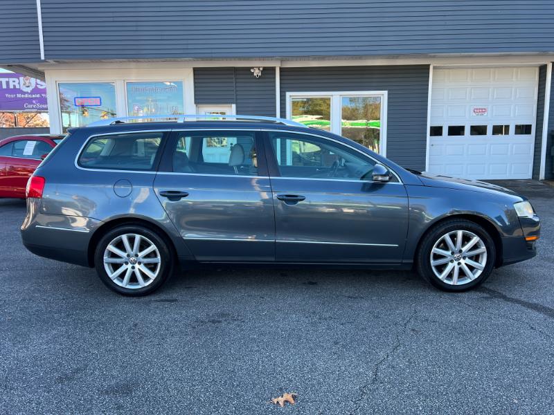 Volkswagen Passat Wagon Komfort PZEV 2010 Volkswagen Passat Wagon Komfort PZEV 2010