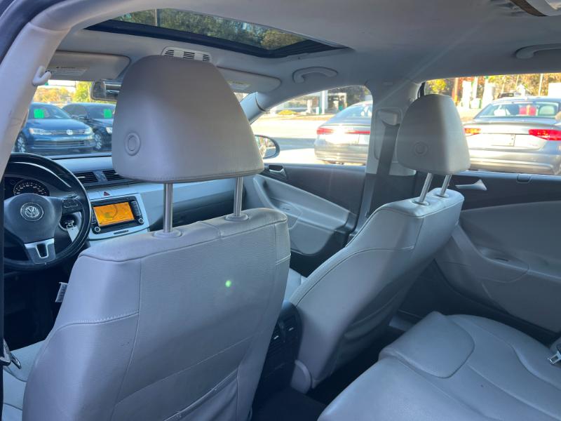 Volkswagen Passat Wagon Komfort PZEV 2010 Volkswagen Passat Wagon Komfort PZEV 2010