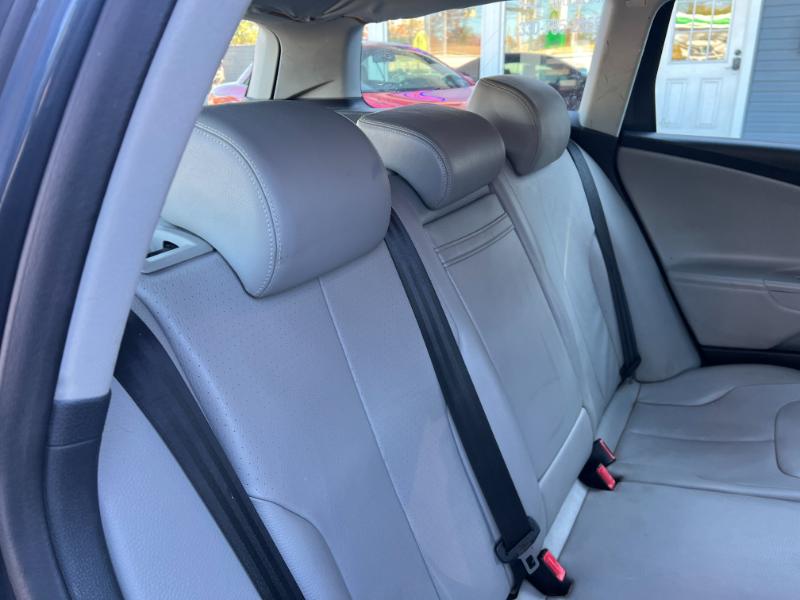 Volkswagen Passat Wagon Komfort PZEV 2010 Volkswagen Passat Wagon Komfort PZEV 2010