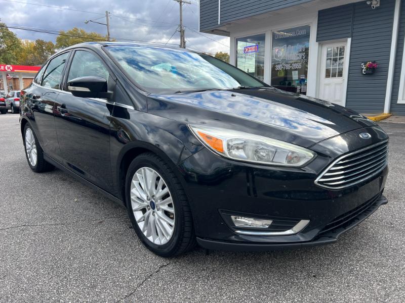 2018 Ford Focus Titanium Sedan