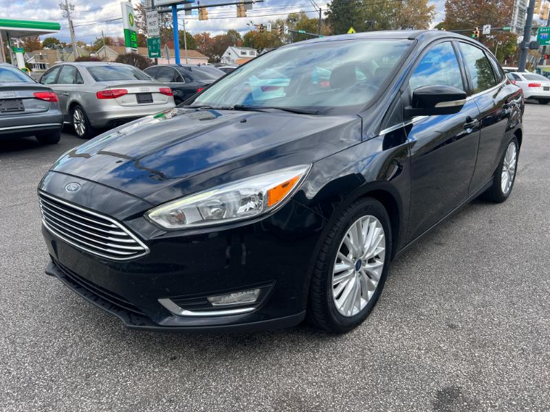 Ford Focus Titanium Sedan 2018 Ford Focus Titanium Sedan 2018