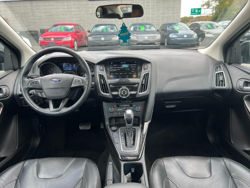 Ford Focus Titanium Sedan 2018 Ford Focus Titanium Sedan 2018