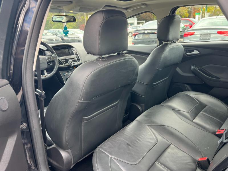 Ford Focus Titanium Sedan 2018 Ford Focus Titanium Sedan 2018