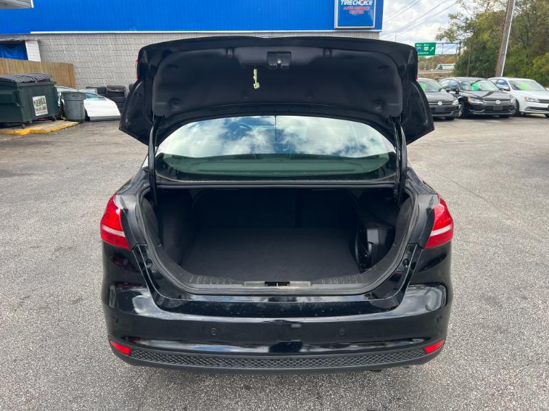 Ford Focus Titanium Sedan 2018 Ford Focus Titanium Sedan 2018