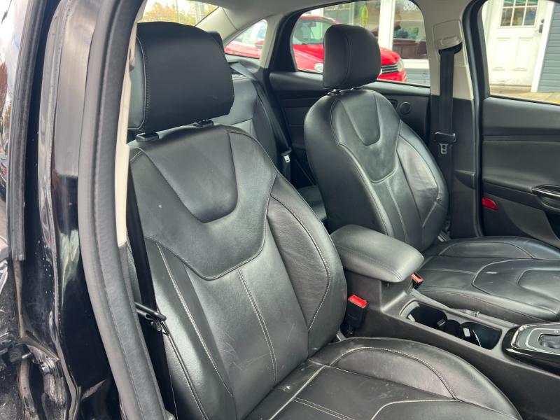 Ford Focus Titanium Sedan 2018 Ford Focus Titanium Sedan 2018