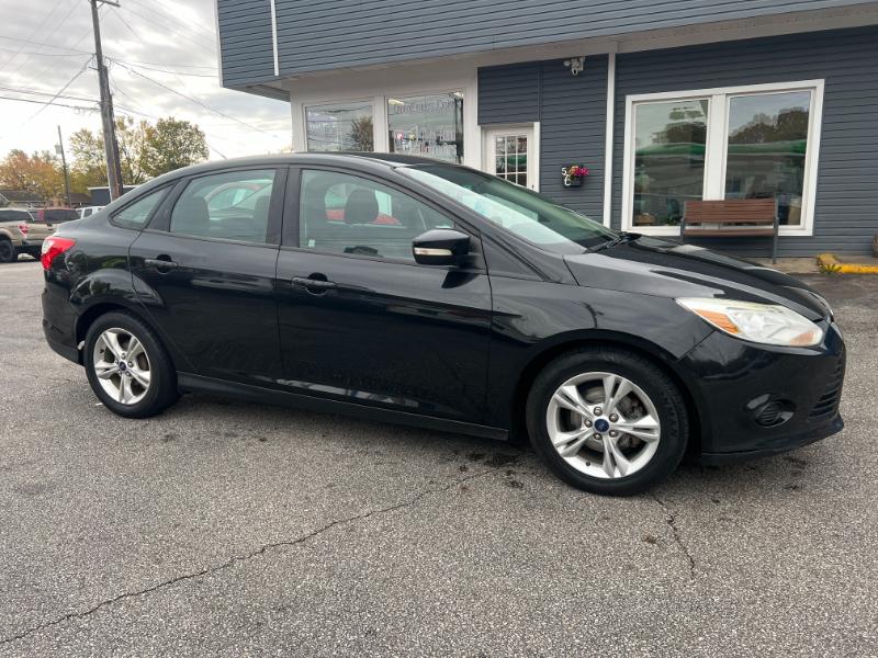 Ford Focus SE Sedan 2014 Ford Focus SE Sedan 2014