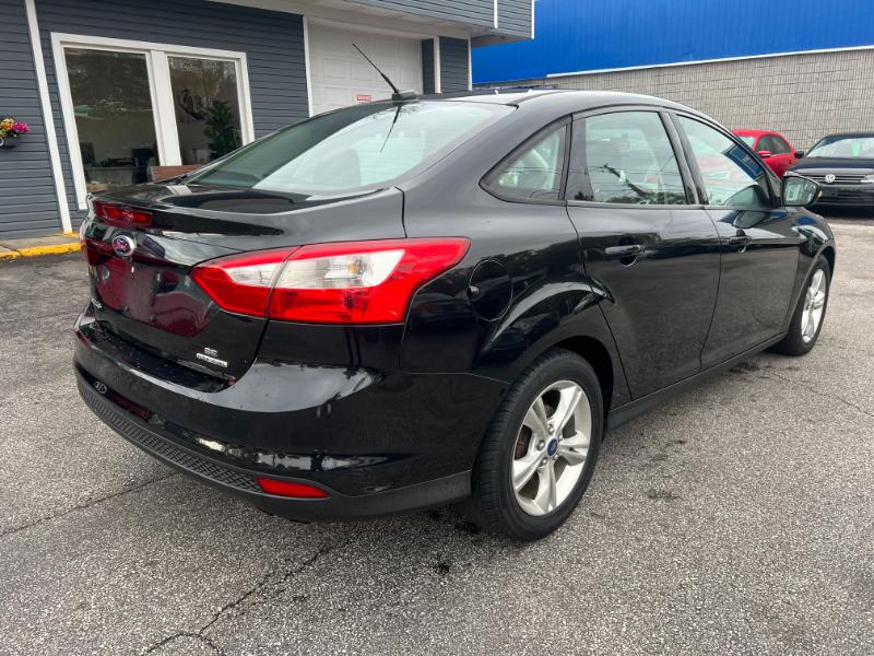 Ford Focus SE Sedan 2014 Ford Focus SE Sedan 2014
