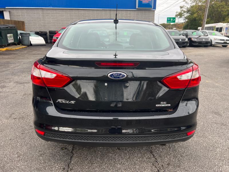 Ford Focus SE Sedan 2014 Ford Focus SE Sedan 2014