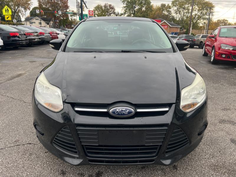 Ford Focus SE Sedan 2014 Ford Focus SE Sedan 2014