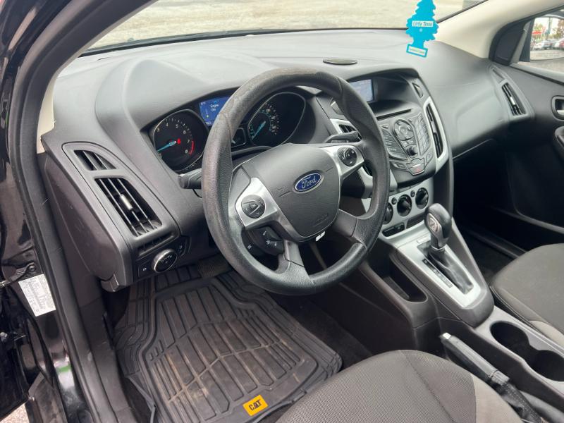 Ford Focus SE Sedan 2014 Ford Focus SE Sedan 2014