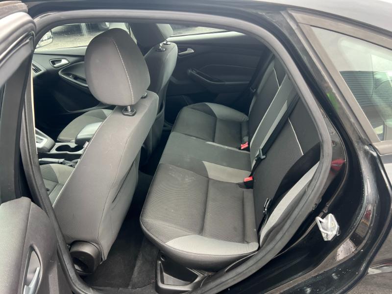 Ford Focus SE Sedan 2014 Ford Focus SE Sedan 2014