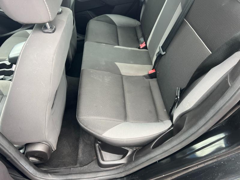 Ford Focus SE Sedan 2014 Ford Focus SE Sedan 2014