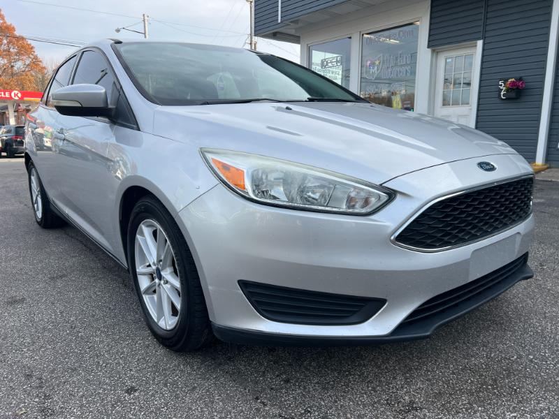 2017 Ford Focus SE Sedan