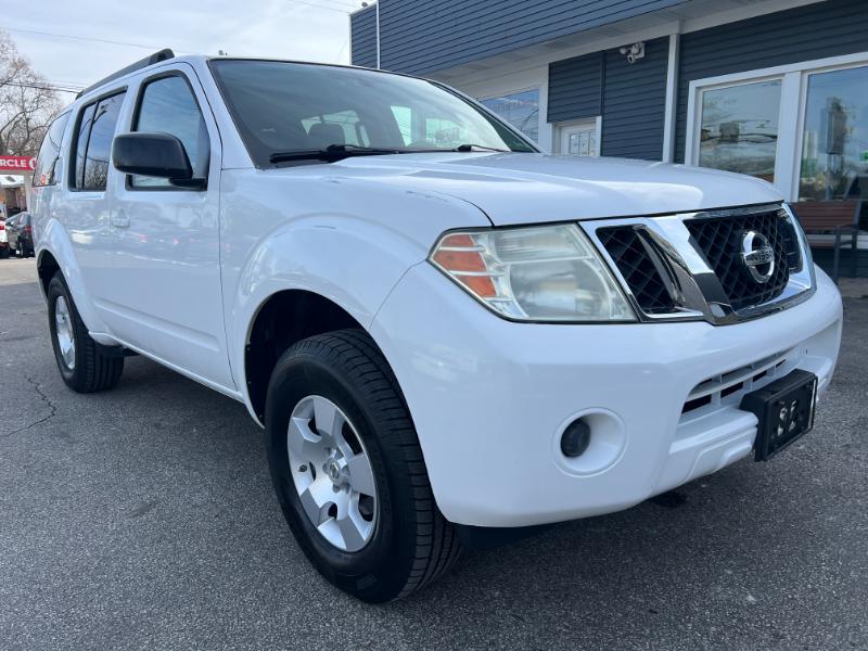 2012 Nissan Pathfinder LE 4WD