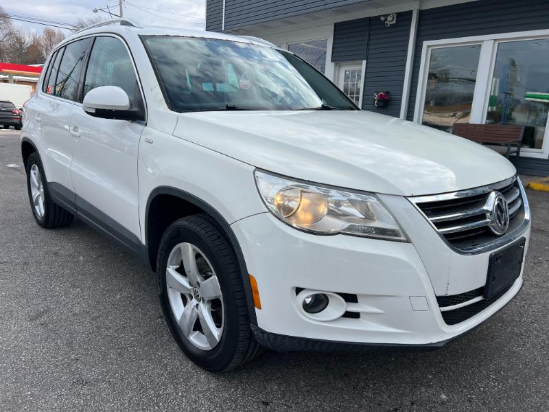 2010 Volkswagen Tiguan S 4Motion
