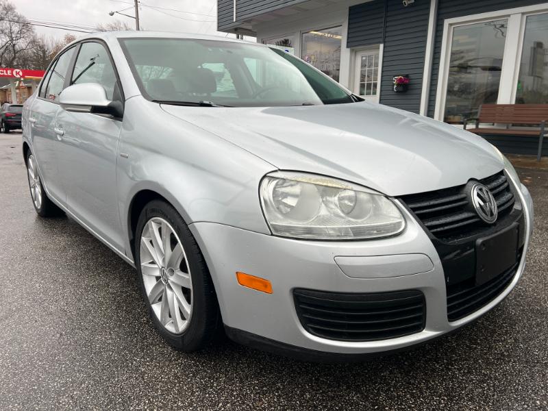2010 Volkswagen Jetta Wolfsburg Edition PZEV