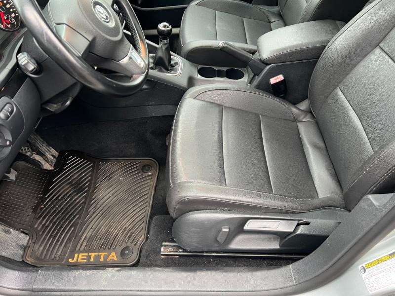 Volkswagen Jetta Wolfsburg Edition PZEV 2010