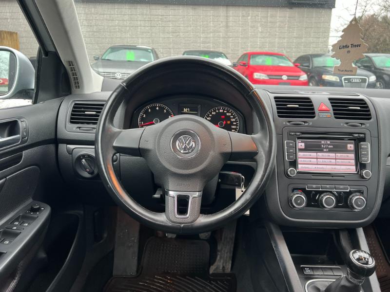 Volkswagen Jetta Wolfsburg Edition PZEV 2010