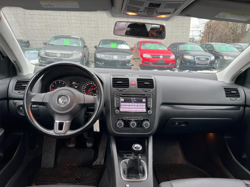 Volkswagen Jetta Wolfsburg Edition PZEV 2010