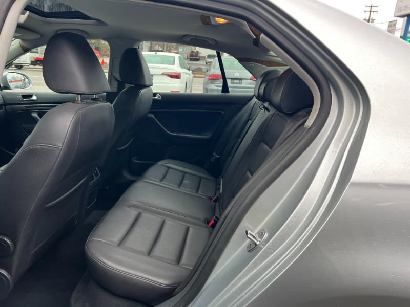 Volkswagen Jetta Wolfsburg Edition PZEV 2010