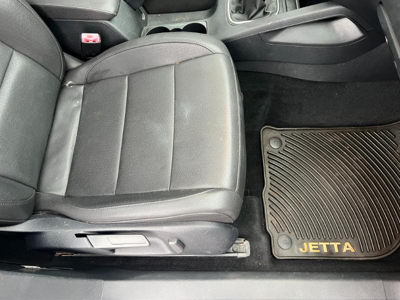 Volkswagen Jetta Wolfsburg Edition PZEV 2010