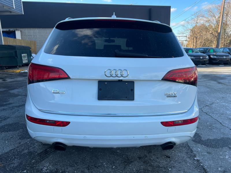 Audi Q5 2.0T Premium Plus quattro 2015