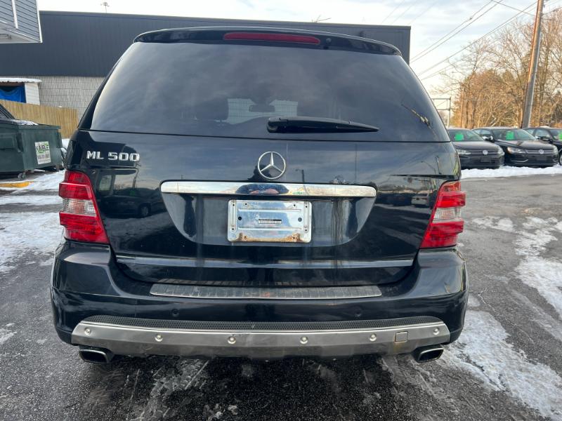 Mercedes-Benz M-Class ML500 2006