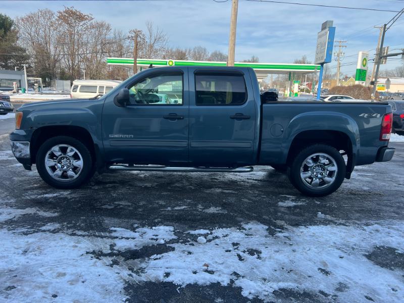 GMC Sierra 1500 SLE Crew Cab 4WD 2011