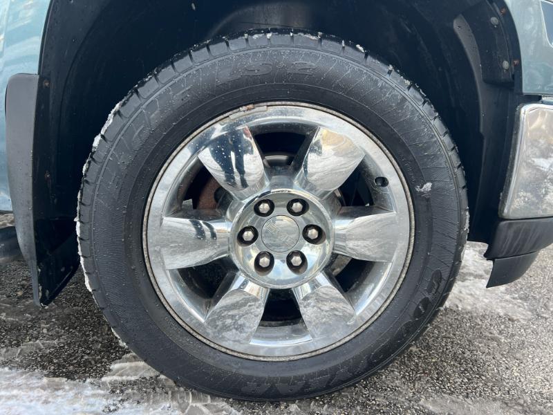 GMC Sierra 1500 SLE Crew Cab 4WD 2011