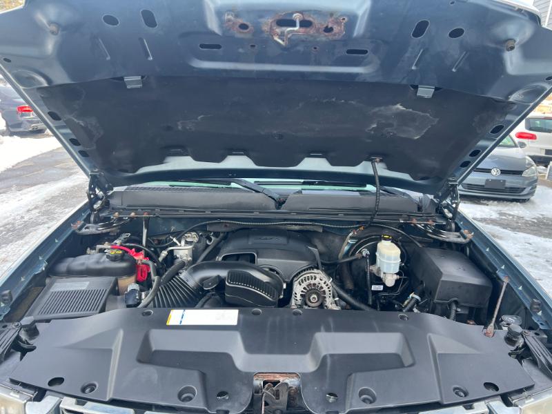 GMC Sierra 1500 SLE Crew Cab 4WD 2011