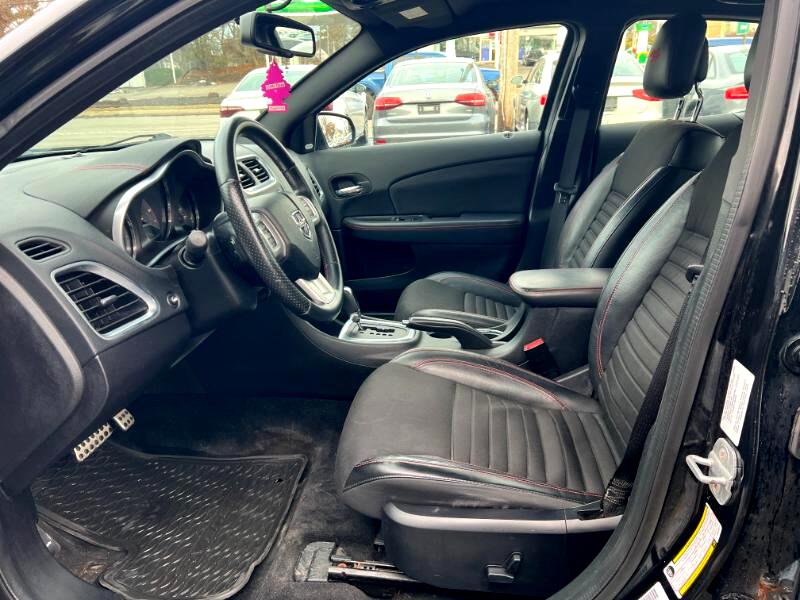 Dodge Avenger R/T 2013