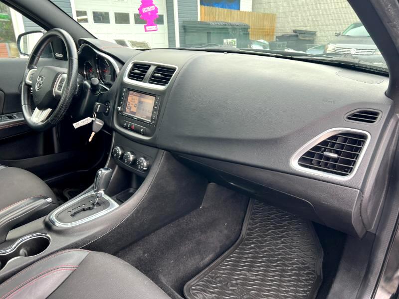 Dodge Avenger R/T 2013