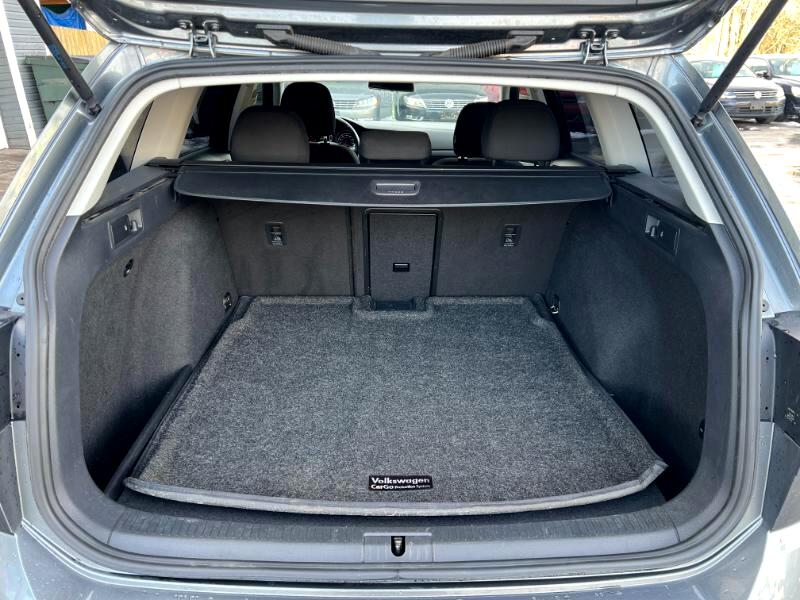 Volkswagen Golf SportWagen TSI S 5M 2018