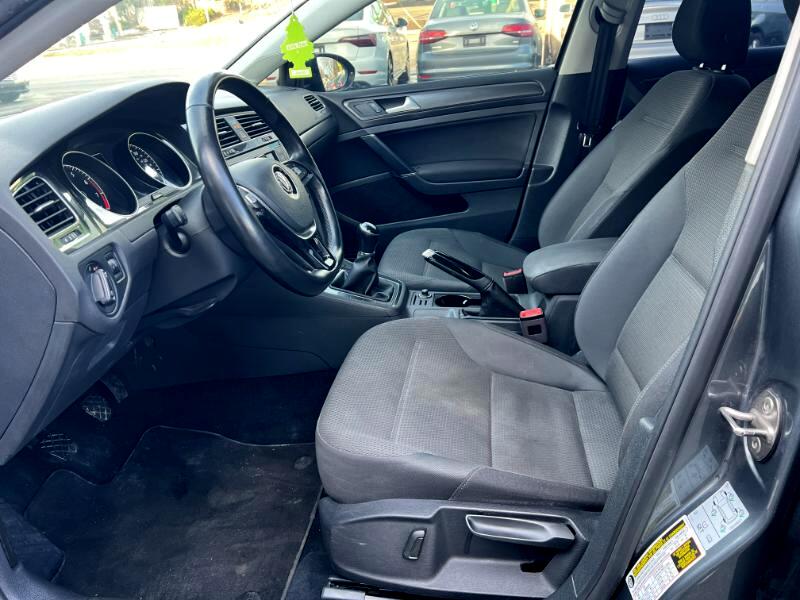 Volkswagen Golf SportWagen TSI S 5M 2018