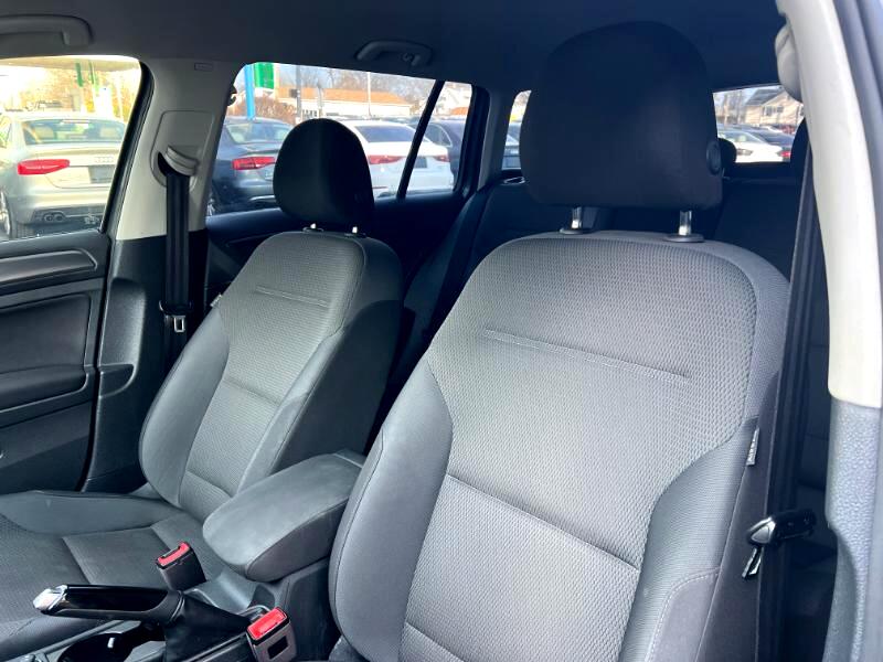 Volkswagen Golf SportWagen TSI S 5M 2018