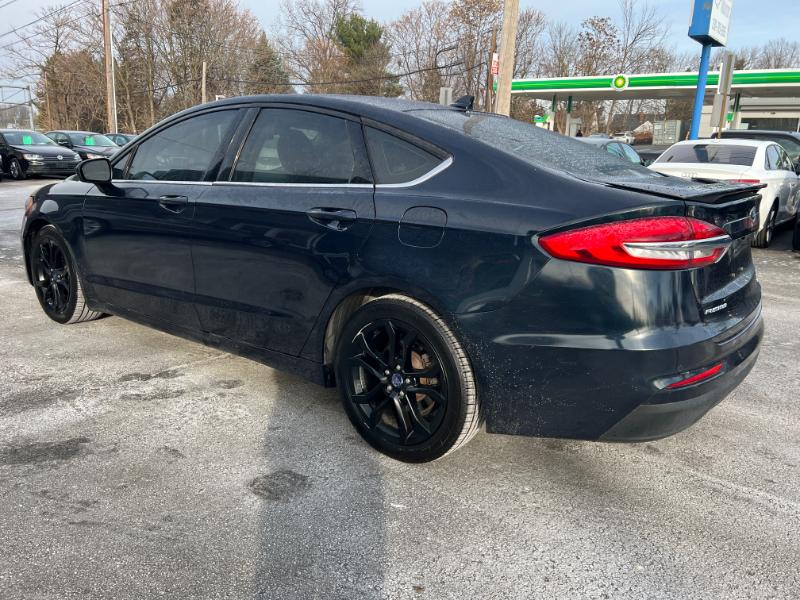 Ford Fusion SE 2020
