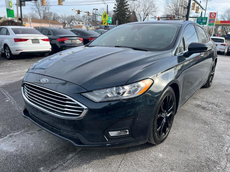 Ford Fusion SE 2020