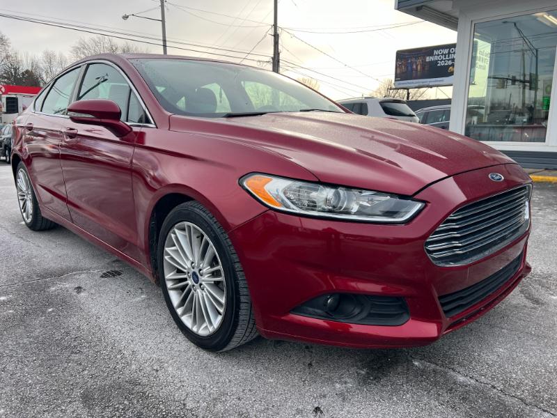 Ford Fusion SE 2015