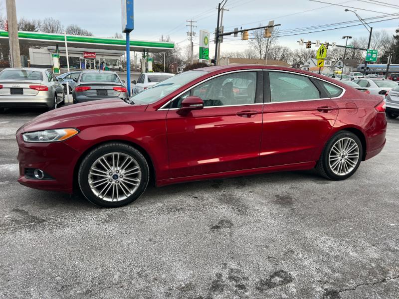 Ford Fusion SE 2015
