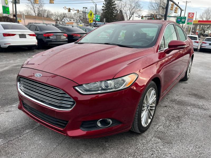 Ford Fusion SE 2015