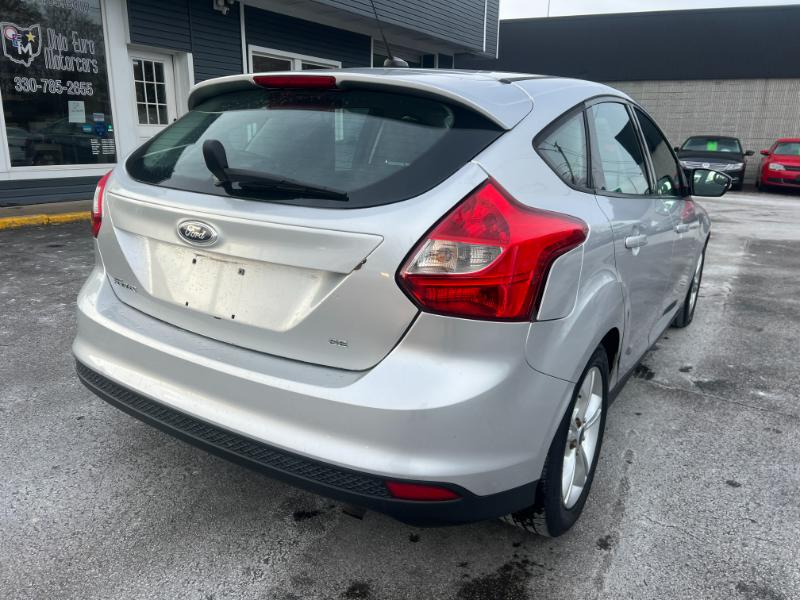 Ford Focus SE Hatch 2014